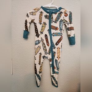 Posh peanut convertible zippy